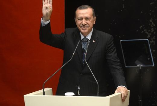 Dvije godine i 17 dana zatvora zbog vrijeđanja predsjednika i bivšeg premijera Turske