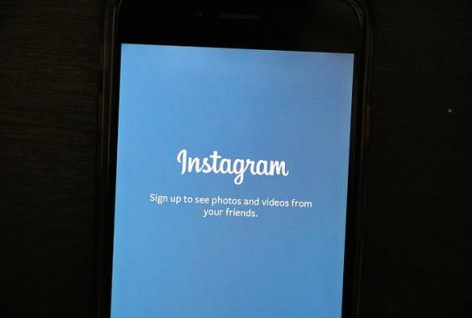 Instagram konačno omogućio korištenje više naloga
