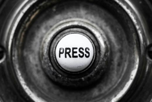 SNH o napadu na Pavičića: To nije vandalizam, nego zastrašivanje novinara