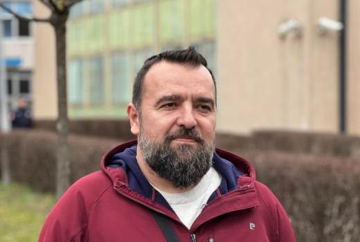 Novinaru Nikoli Morači vraćen mobilni telefon nakon tri mjeseca