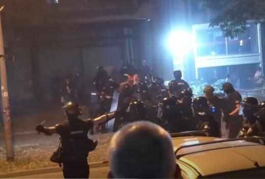 NUNS i EFJ traže odgovornost MUP-a zbog napada na novinare tokom protesta u Novom Sadu