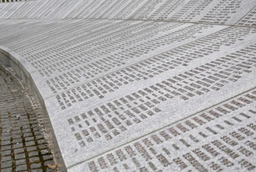 Tri puta manje slučajeva negiranja genocida u Srebrenici u medijima nego prošle godine