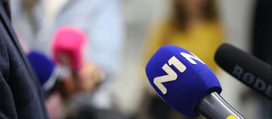 Studentska lista pobijedila na izborima u Srbiji, poraženi Vučić napao medije